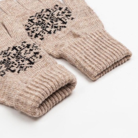 Female gloves, beige color, size 18-2
