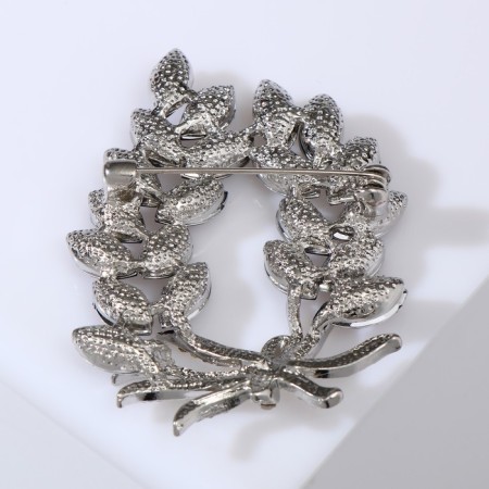 Brooch "Wreath" Kolos, blue color in silver-1