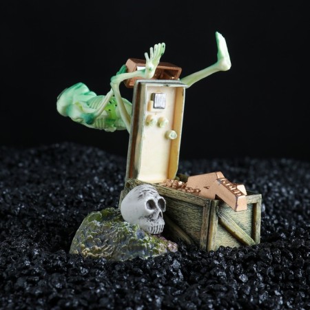 The sprayer is a mobile "skeleton with gold"-4