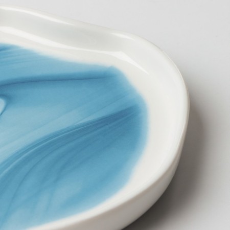 Plate Ceramic Neovstvo Territory "Divorces", 17 cm, white-blue color-5