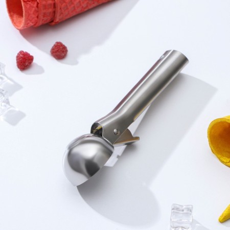 Spoon for ice cream of the elite, 18 cm, silver color-1