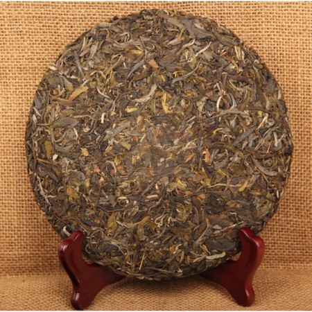 Chinese sustained green tea "Shen Puer. Yes Xue Shan. Daxue, 357 g, 2015, Yunnan-1