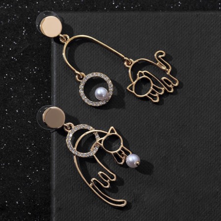 Earrings Assorted SISTA playful cats, white color in gold-3
