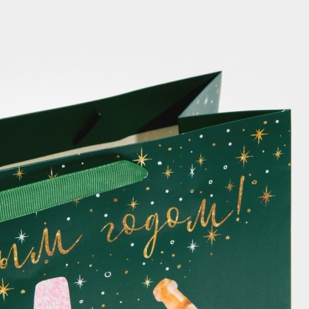 Laminated horizontal “Smiles and heat” laminate, ML 27 x 23 x 11.5 cm, New Year-5