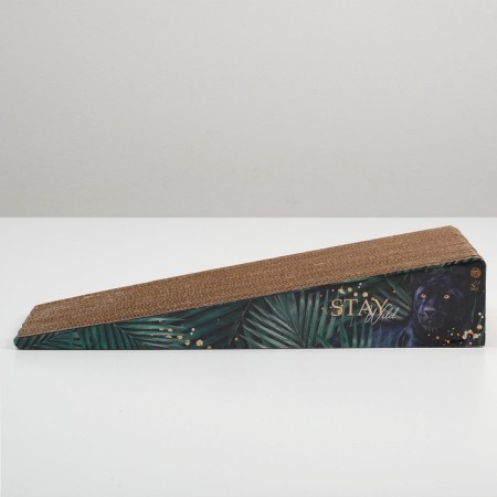 Cardboard clawed with cat mint Stay Wild, triangular, 45 × 18 × 9 cm-4