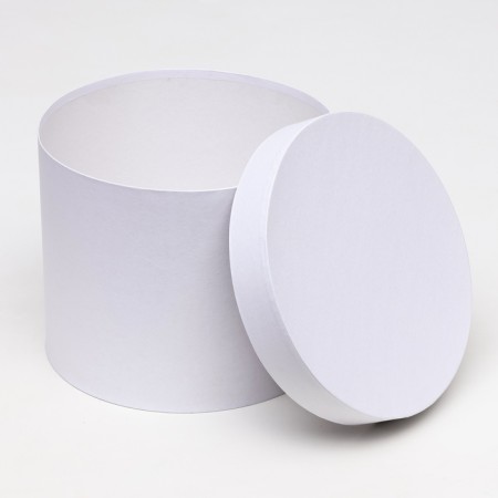 The box is round, white, 25 x 20 cm-2