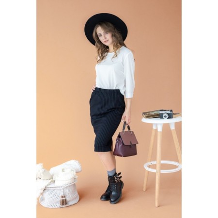 Women's skirt, size 44, black color