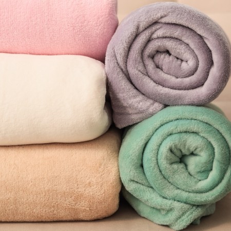 Blave with sleeves Ethel Ts. Syrennev 150*200 cm, 100% p/e, coral-flis 220 g/m2-2