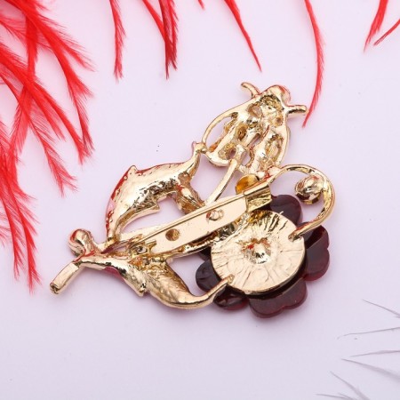 Broch "Flowering", red color in gold-2
