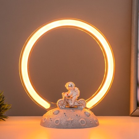 The desktop "Space cyclist" LED 5W USB 15x9.5x17.5cm Risalux-1