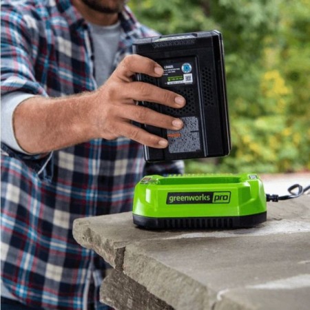 Charger GreenWorks G60UC, 60 V, 2 A, Li-Ion-5