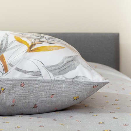 Euro set: blanket, sheet, pillowcase, size 200x220 cm, 230x250 cm, 50x70 cm - 2 pcs-3