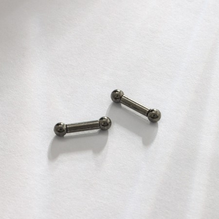Piercing to the tongue of titanium "bar", l = 1 cm, d rods = 0.2 cm, silver color