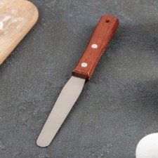 A blade-tank with a wooden handle, straight, 19 cm,