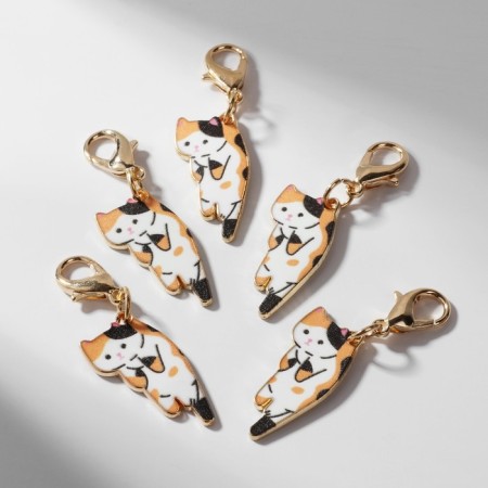 Charm "Kitten", colored in gold-1