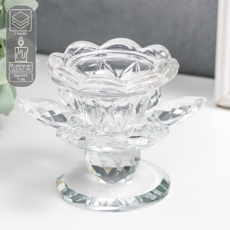 Glass of glass on1 candle "Flower" d = 2.5 and 4.5 cm 10x10x7 cm