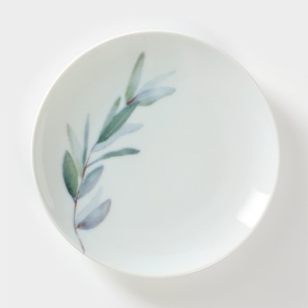 Porcelain plate "Alley", D = 17.5 cm