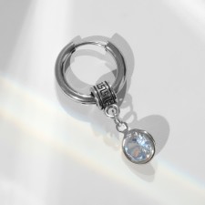 Piercing in the ear 
