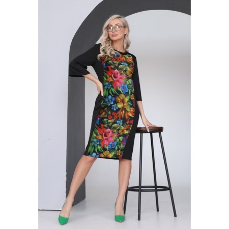 Women's dress, size 52