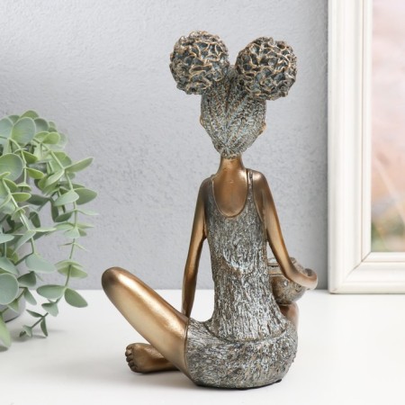 Polystone souvenir "Girl with curly tails, with a jug" under bronze 16.5x13.5x21 cm-2