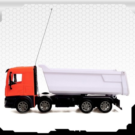 Radio -controlled “Self -Small” truck, works on batteries, lighting effects, scale 1:24, Mix color-3