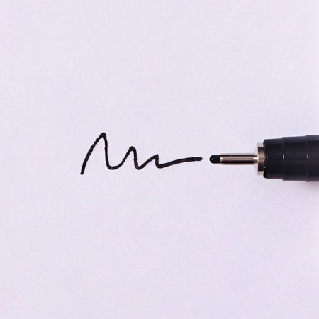 Marker Professional Liner Black, Thin line, 0.6mm-5
