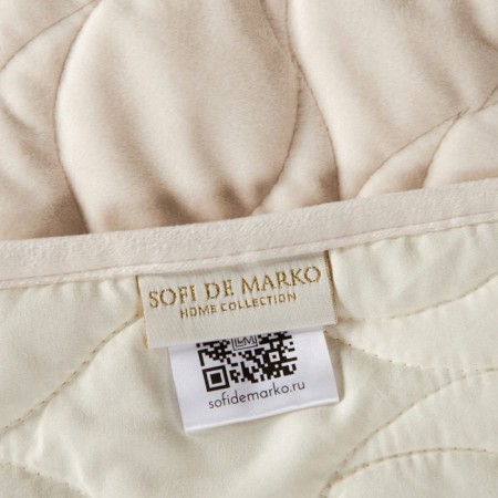 Sofi de Marko “Nobilis” bedspread, size 240x260 cm, cream color-1