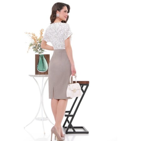 Women's dress, size 52-4