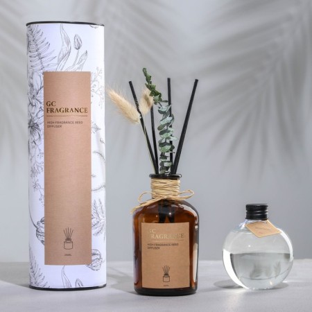 Set for flavoring rooms in a tube: diffuser 230 ml, aromaticoma, red tree-4