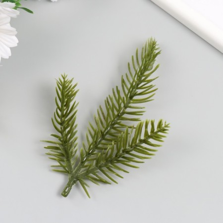 Decor for creativity "Triple spruce branch" light green 15.5 cm 9022550-1