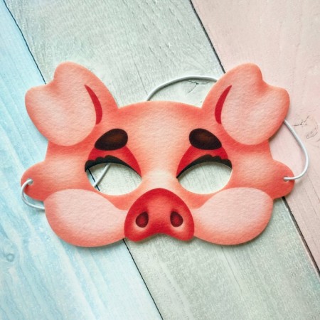 Puppet show. Mask "Piglet"