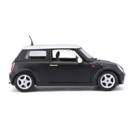 MASTO DIE-CAST Mini Cooper, opening doors, 1:24, black color with a white roof-2