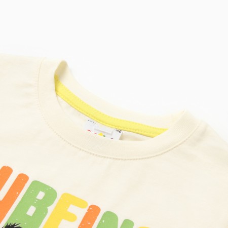 A set for a boy (T -shirt, shorts), milk color, height 116 cm-1