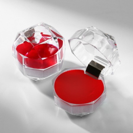 Case plastic under the ring "Ball", 4 × 4, red insert-2