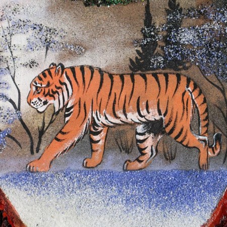 Panel on the saw "Winter. Tiger", 57-62 cm, stone baby, vertical-2