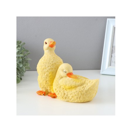 Figure "Ducklings" 20x10x17cm-3