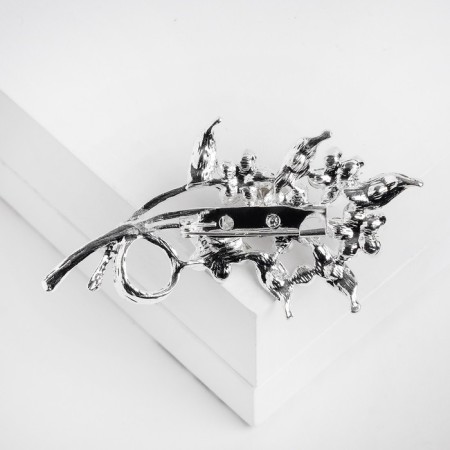 Brooch "Flowers" on a branch, white color in silver-2