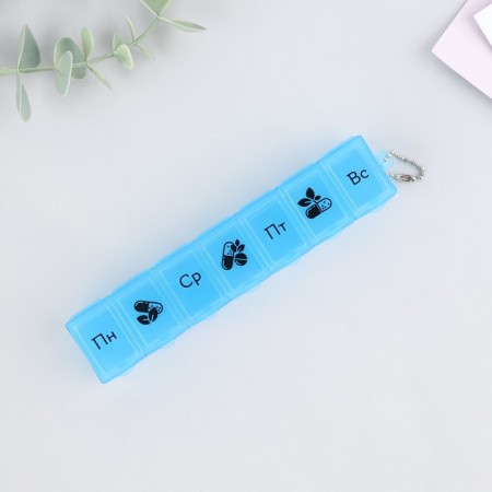 A tableter for a week with a chain, 7 sections, Russian letters, blue, 15 x 3 x 2 cm.-2