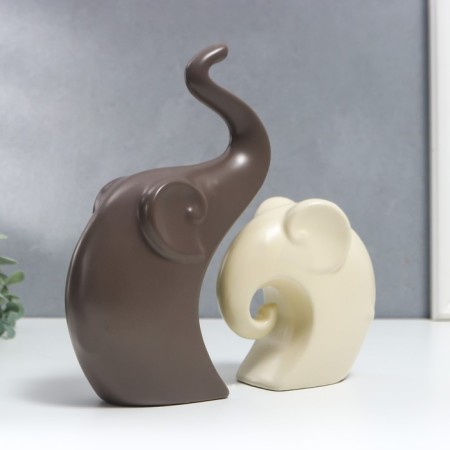 Souvenir ceramics "Two elephants" matte set 2 pcs 12x12 22x13 cm mix-2