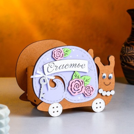 Kashpo wooden "Snail", 15.5x9.5x12.5 cm, oak-lilac