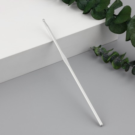 Knitting hook, with Teflon coating, d = 3.5 mm, 15 cm