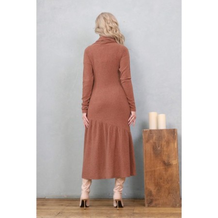 Women's dress, size 44-4
