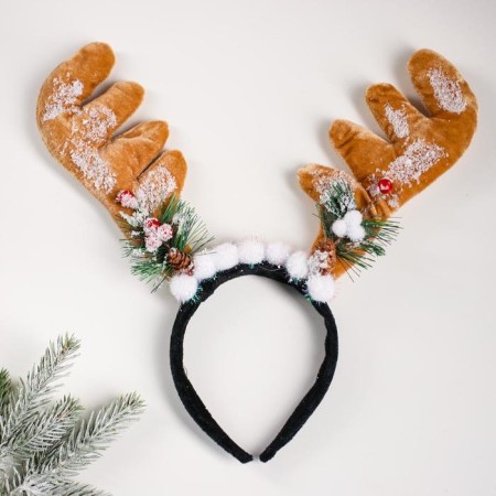 Carnival rim "horns"