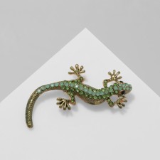 Brooch 