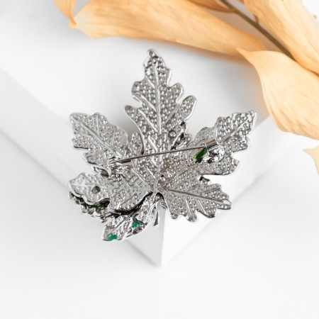 Brooch "Leaves" three maples, green color in silver-1