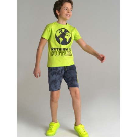 Set for a boy: T -shirt and shorts, height 146 cm