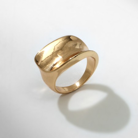 Ring Metal "Trend" Bent rectangle, color gold, size 18