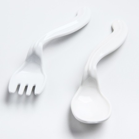 A set of children's dishes: a plate on a suction cup, 500 ml, a spoon, 2 pcs., Fork, 2 pcs., Mix colors-8