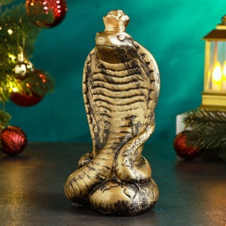 Figure "Cobra with Crown" 17x8x8cm-1