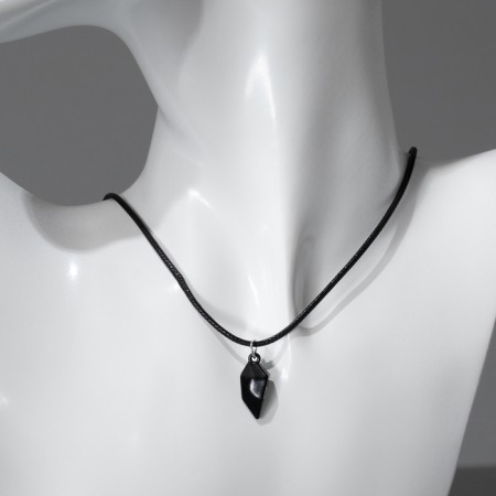 Kulons "Uzolnutini" on the magnet, halves of the heart, black-silver color, 48 cm-4